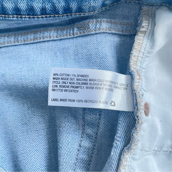 Wild Fable High Rise Distressed Mom Jean - 14 - Picture 9 of 9